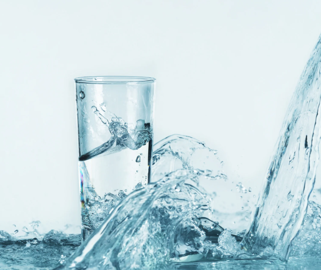 Acqua strutturata e ionizzata: moda o scienza?
